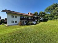 Renovierte 3- Zimmer-ETW mit Balkon u. KFZ- Stellplatz in ruhiger Lage nahe der Stadt Bad Kötzting - Bad Kötzting