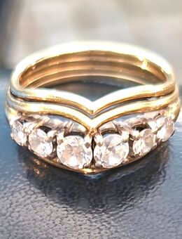 RING AUS 585ER GOLD MIT 8 DIAMANTEN - Berlin Charlottenburg-Wilmersdorf