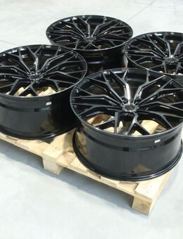 Set-CVR#83 – Japan Racing CVR1 Felgenset - Neuhaus (Inn)
