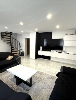 Doppelt genießen: Maisonettwohnung mit 2 Balkonen! - Nürnberg