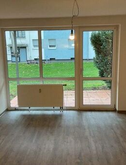 Geräumige 3-Zimmer-Wohnung mit Terrasse in zentraler Lage! - Bielefeld