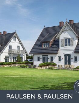 Großes Grundstück mit Baugenehmigung für 2 Häuser mit je 2 Hausteilen und Alt-Bestand - Sylt