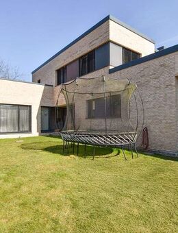 Modernes Architektenhaus mit stilvollem Design zwischen Braunschweig und Wolfsburg! - Lehre