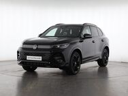 VW Tiguan, 2.0 TDI R-Line | |, Jahr 2022 - Deggendorf