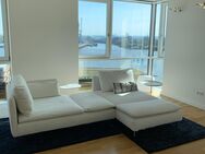 Exklusive Wohnung in der Hafencity mit Blick auf Elbe und Hafen aus jedem Zimmer - Hamburg