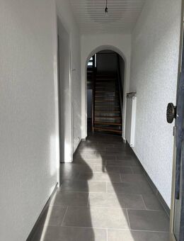 Gemütliches Einfamilienhaus mit Garten, in Frechen-Zentrum - Frechen