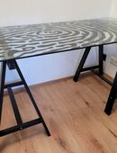 Glasplattentisch mit Böcken von IKEA in 67069