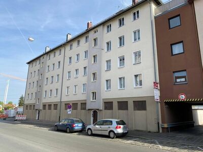 Solides MFH in Nürnberg mit 11 WE, NKM 82.296€