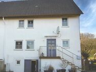 Gemütliche und gepflegte Doppelhaushälfte in Bad Emstal-Riede - Bad Emstal