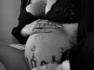 Erotikbilder und Videos einer Schwangeren - Hamburg