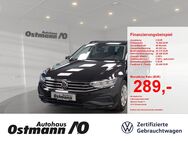 VW Passat Variant, 2.0 TDI Conceptline, Jahr 2023 - Wolfhagen