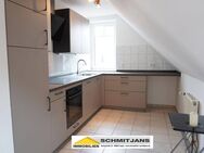 Reserviert!! Moderne, renovierte 2 Zimmer Wohnung mit Loggia an Einzelperson zu vermieten - Lingen (Ems)