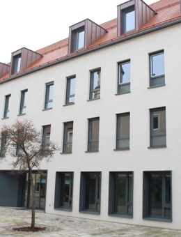 PENTHOUSE-ähnliche Service-Wohnung in den KLOSTERGÄRTEN (fest vermietet) - Neumarkt (Oberpfalz)