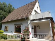 Solides Zweifamilienhaus inkl. 3 Garagen !! - Bünde