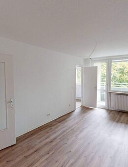 Schickes 1-Zimmer-Apartment mit BALKON und modernem Bad - Rendsburg