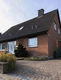 Sofort einziehen: Modernisiertes Einfamilienhaus mit großem Grundstück in Rheine-Eschendorf - Rheine