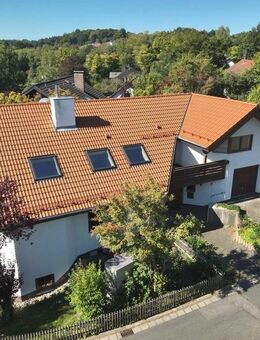 Sie lieben das Besondere? Beeindruckende Villa mit neuem Dach (Aufdachdämmung) & Hybrid-Heizung! - Bayreuth