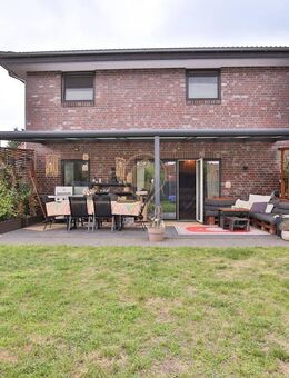 Stadtvilla in grüner Lage von Winsen - Ihre Chance auf ein individuelles Zuhause - Winsen (Luhe)