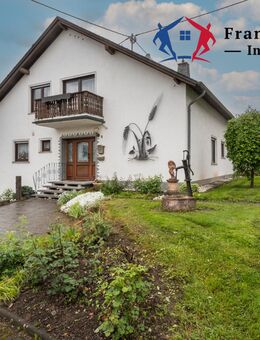 NEUER PREIS! Freistehendes Einfamilienhaus mit zwei zusätzlichen Wohneinheiten in Malbergweich - Malbergweich