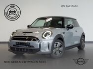 MINI Cooper S, E Essential Trim, Jahr 2022 - Fulda