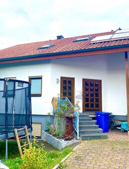 Viel Platz, viel Leben - charmantes Einfamilienhaus mit Gartenparadies & Wohlfühlatmosphäre - Lauda-Königshofen