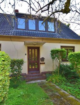 Bremen Alt-Osterholz | 2366qm Baugrundstück mit teilsanierter Bestandsimmobilie - Bremen