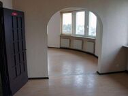 Große 4 Zimmer Mietwohnung zum kleinen Mietpreis in zentraler Lage von Lüdenscheid !!!! - Lüdenscheid
