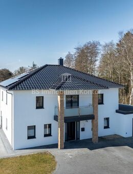 KFW40plus - Neuwertiges EFH mit freien Blick, Garage, Loggia und offenen Räumlichkeiten - Surwold