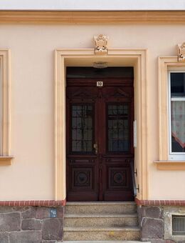 schöne kleine 3 Raumwohnung in ruhiger Hausgemeinschaft suchst Sie ;-) - Glauchau