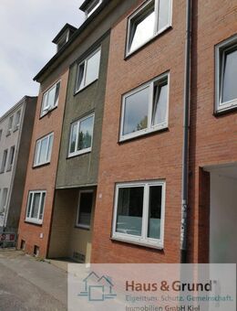 Sanierte Dachgeschosswohnung in Kiel-Russee zu vermieten - Kiel