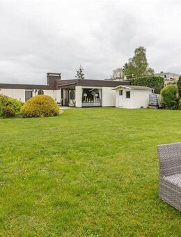 Bungalow auf großem Grundstück in Kenner Höhenlage - Kenn
