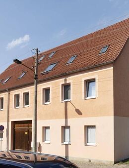 2-Zimmer mit Wannenbad und Stellplatz - Aschersleben