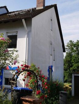 massiv gebautes Einfamilienhaus mit Garten und Garage in Bad Kissingen - Garitz - Bad Kissingen
