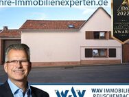 WALBERBERG: Kleinerer Vierkanthof mit viel Potenzial - Bornheim (Nordrhein-Westfalen)