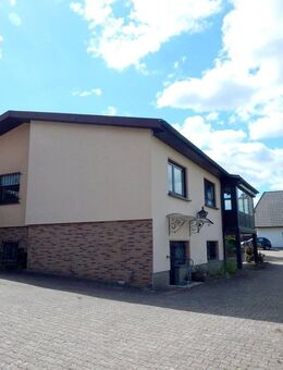 Wohnhaus mit Werkstatt oder großer Doppelgarage, Lagerräumen und großem Grundstück in Wadern-Buweiler zu verkaufen! - Wadern