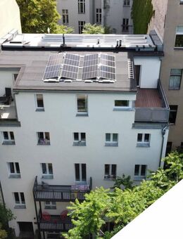 **Erstbezug** Moderne Etagenwohnung m. Balkon im Hinterhaus-Saniert nach KfW55 Standard & PV-Anteil - Berlin