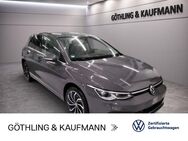 VW Golf, 1.4 TSI Style eHybrid 150kW, Jahr 2022 - Eschborn