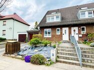 Reizendes Reihenendhaus mit großer Garage u. hübschem Grundstück in ruhiger Siedlungslage von Pirna - Pirna