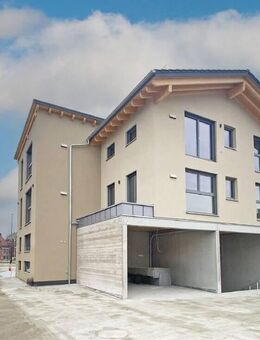 Neubau mit hohem Wohnwert -Wohnung im DG mit Balkon in Wörth - Wörth (Isar)