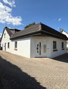 Wohn- und Geschäftshaus mit drei Einheiten in Worpswede - Erbbaurecht eingetragen - - Worpswede