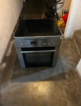 Bauknecht Backofen mit Ceranfeld/Edelstahl/NP 699€!!! - Bielefeld