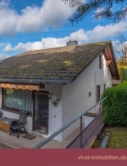 Großes EFH mit vielen Freisitzen und grandioser Aussicht. Käuferprovisionsfrei! - Schmitten