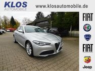 Alfa Romeo Giulia, 2.0 SUPER TURBO 200PS, Jahr 2018 - Dreieich