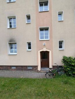 Charmante 2-Zimmer-Wohnung mit Balkon am Tempelhofer Feld - Berlin