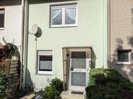 Handwerkerhaus mit Aussicht! Reihenmittelhaus mit Garage in Holzminden - Holzminden