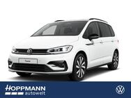 VW Touran, 2.0 TDI Highline R-Line SNDZ, Jahr 2022 - Haiger