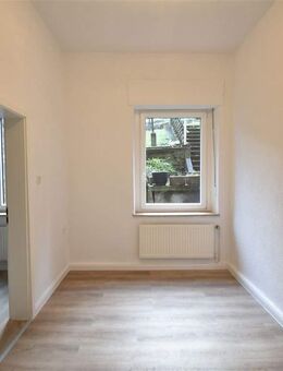 Wohnen im EG! Renovierte 2-Zimmer-Whg in Velbert Langenberg - Velbert