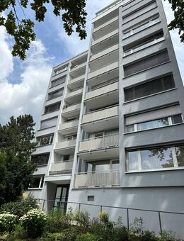 **Mitten in der Stadt** VERMIETETE 4 Zimmer Wohnung - Bad Homburg (Höhe)