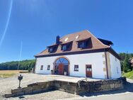 Top-saniertes, historisches Anwesen mit großem Grundstück in schöner Ortsrandlage in Seßlach - Seßlach