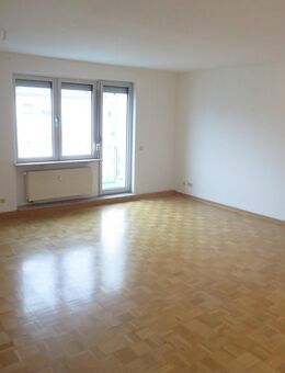 Schicke 3-Zimmerwohnung mit Balkon und Stellplatz in Crailsheim - Crailsheim